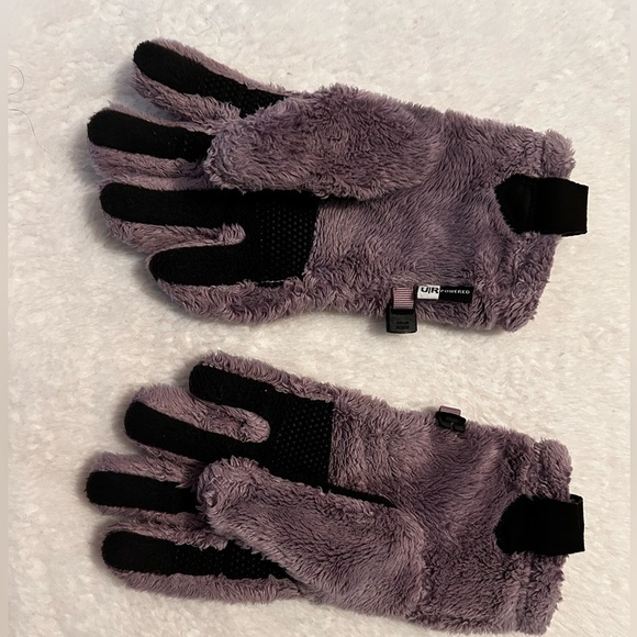 The North Face size M osito gloves - Picture 2 of 6